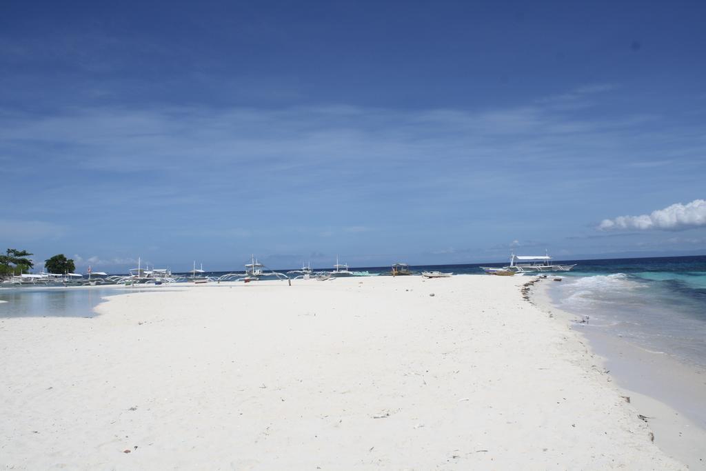 Liwayway Sa Bohol Pamilacan Resort Baclayon Eksteriør billede